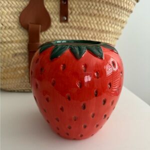 Strawberry Ceramic Planter/ Vase/Decor NWOT